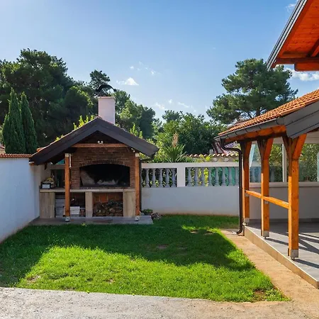 아파트 Natasa By Guide