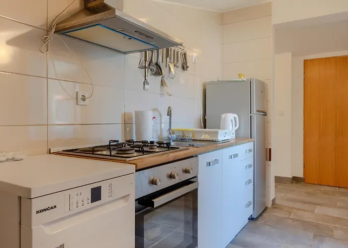 Natasa By Guide Apartament Peroj
